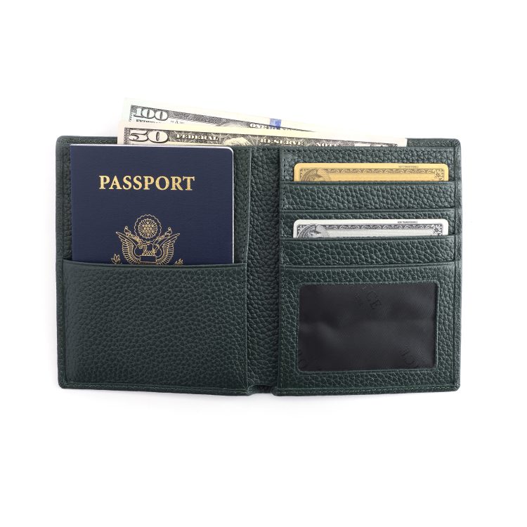 RFID Blocking Passport Travel Wallet | ROYCE New York