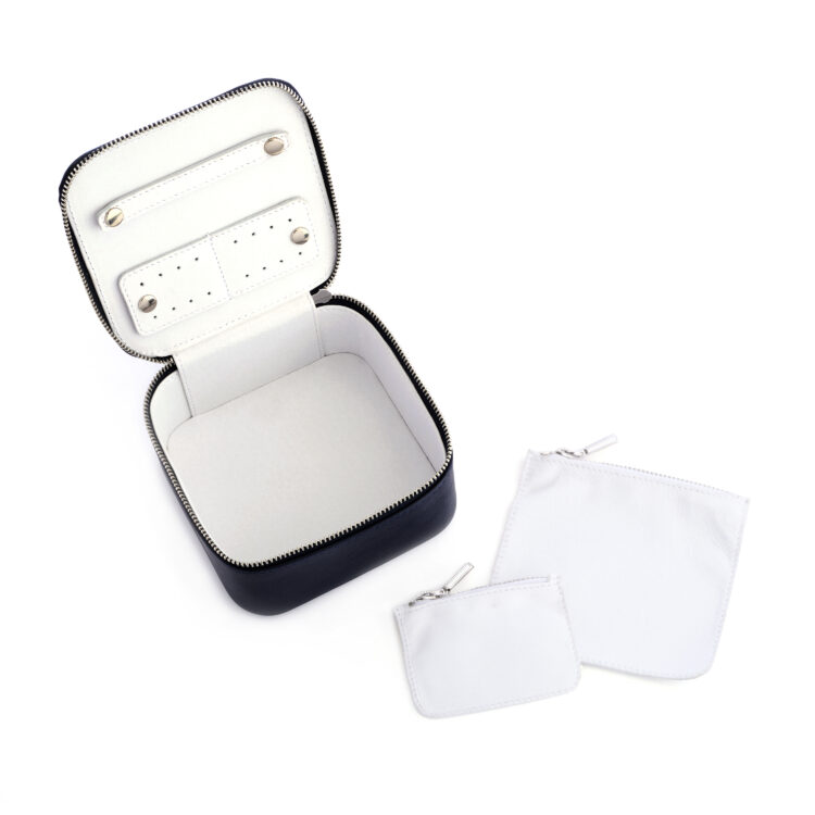 ROWEPOTTERY　小物入れ Travel Jewelry Case with Removable Pouches | ROYCE New York