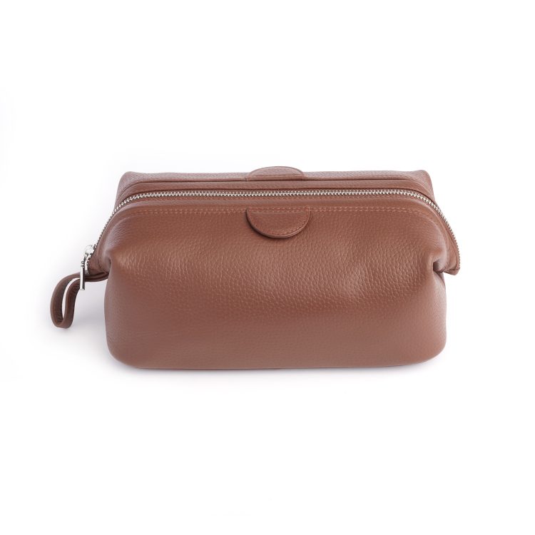Classic Toiletry Bag Dopp Kit, tan-pebble